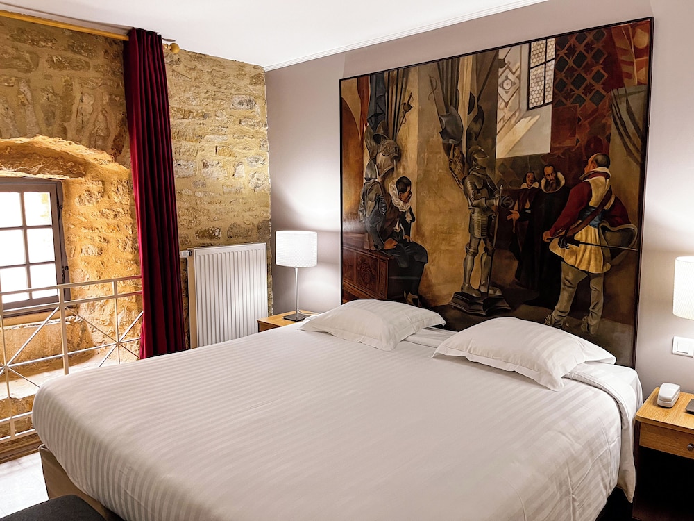 Hotel Le Chateau Fort 26/70