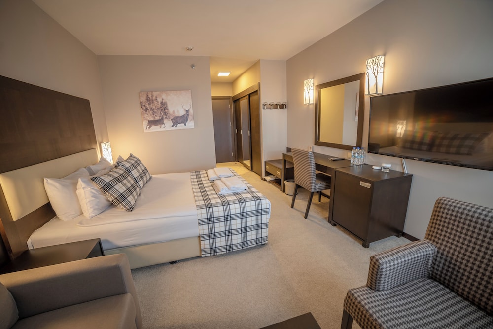 Karinna Convention And Spa 34/55