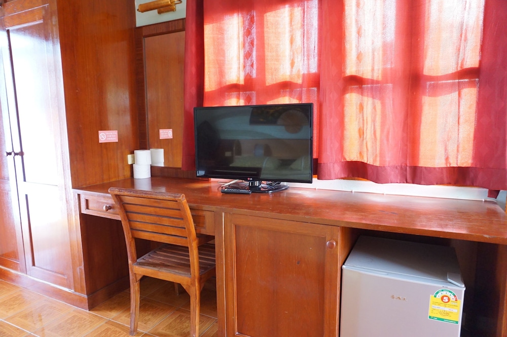 Martin's Swiss Guesthouse 16/27