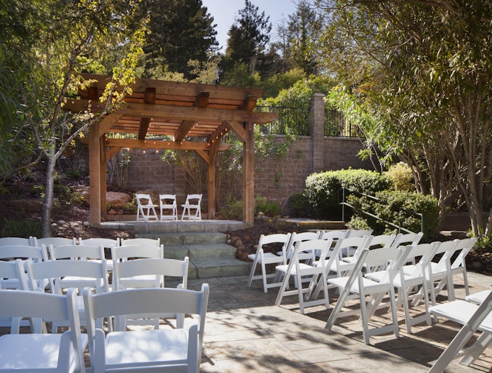 Hilton Santa Cruz/Scotts Valley 59/75
