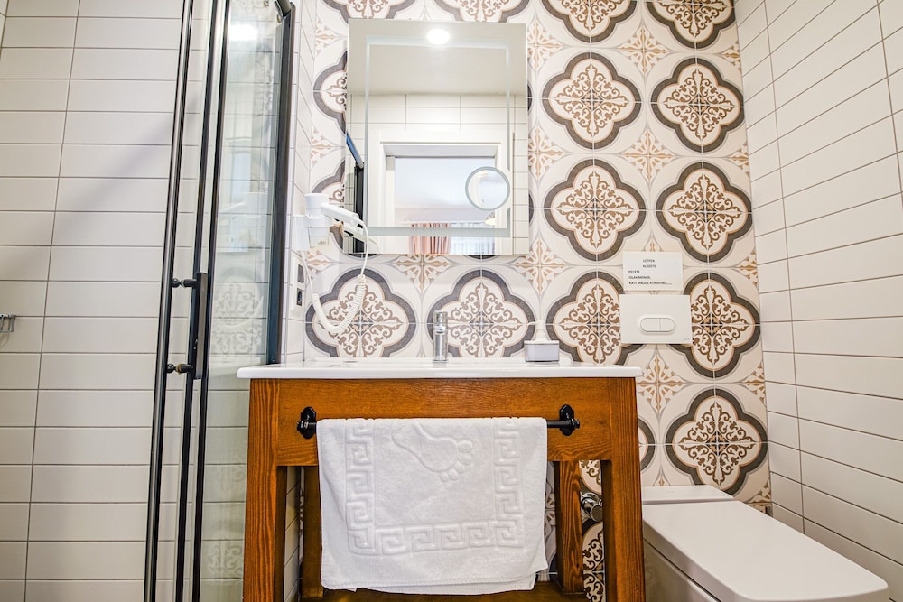 Nirvana Otel Bozcaada 4/50