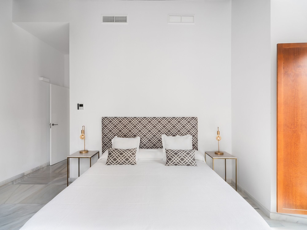 Sevilla Luxury Rentals - Catedral 19/48