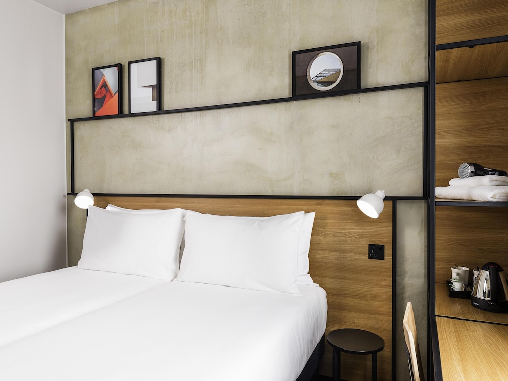 Ibis Bridgwater 31/73