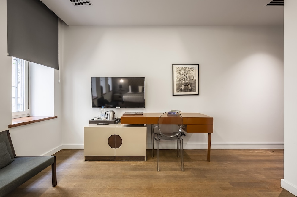 Ansen Suites 41/50