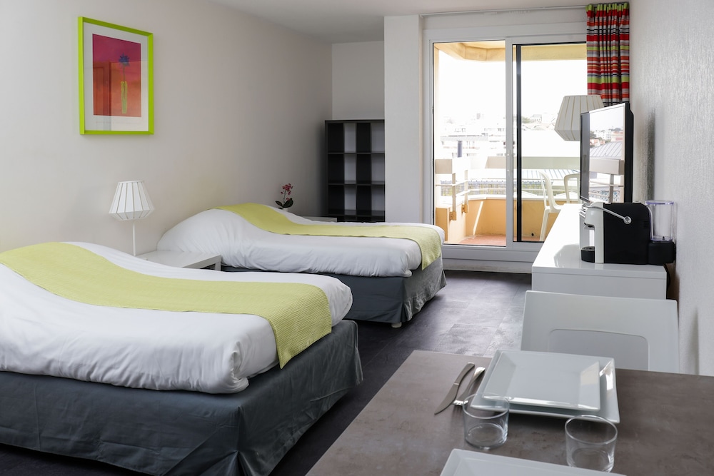 Le Victoria Surf A Biarritz 12/42