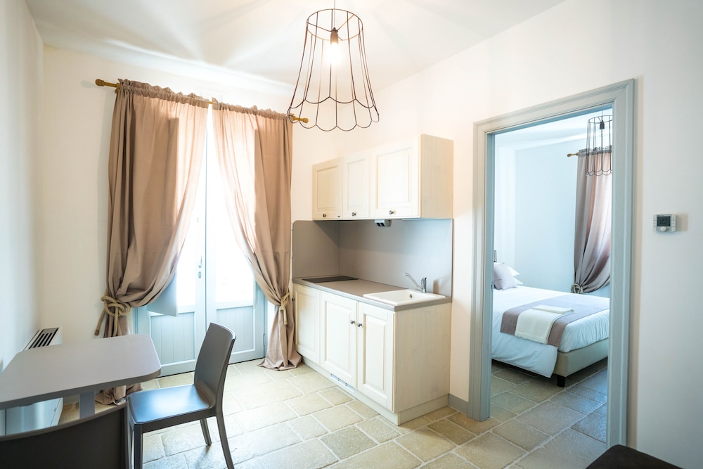 Borgo Cozzana 56/73