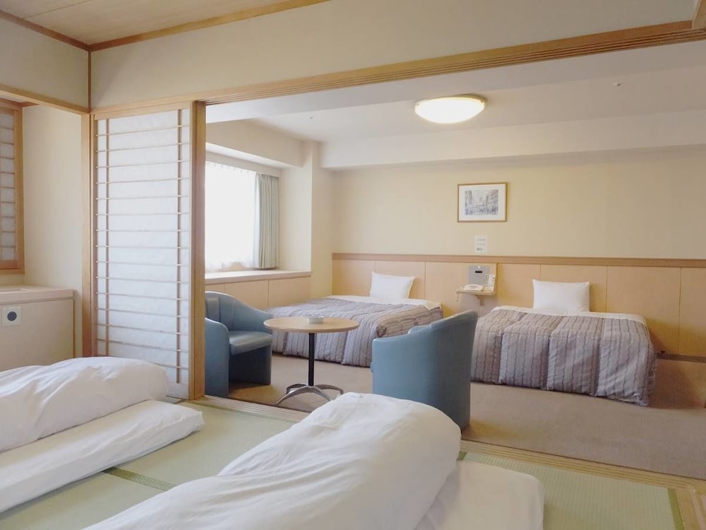 Itoen Hotel Atamikan 10/32