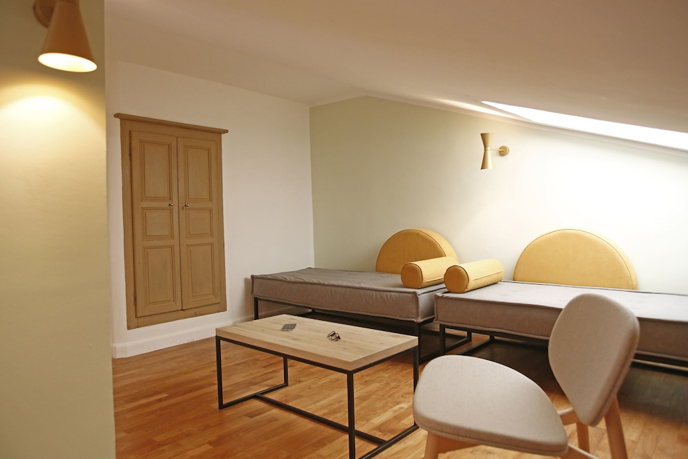 Hotel Balanea 28/33