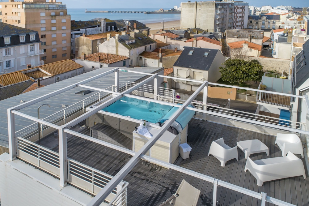 CITOTEL ARC EN CIEL SPA 19/30