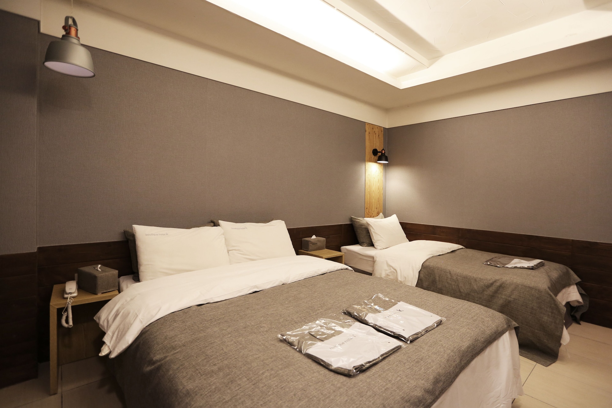 STANDARD, TWIN BEDS