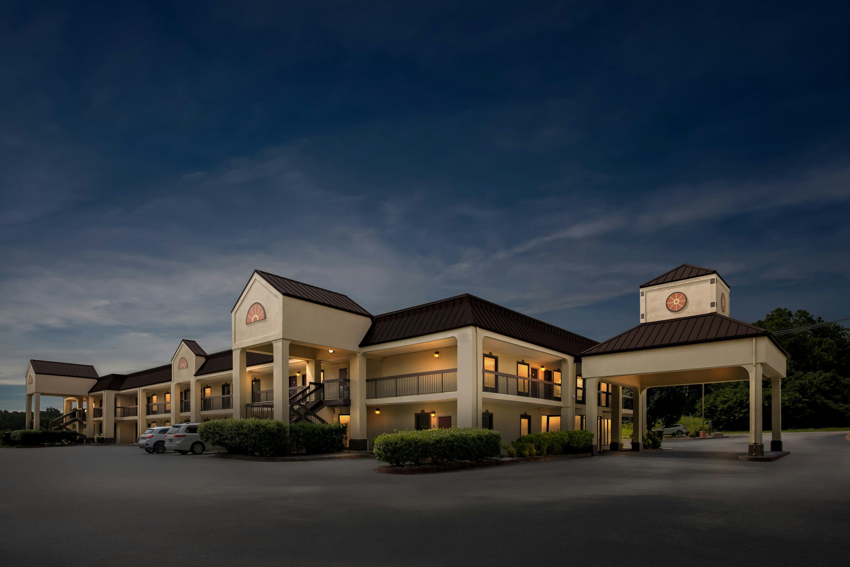 Red Roof Inn & Suites Clinton 10/41
