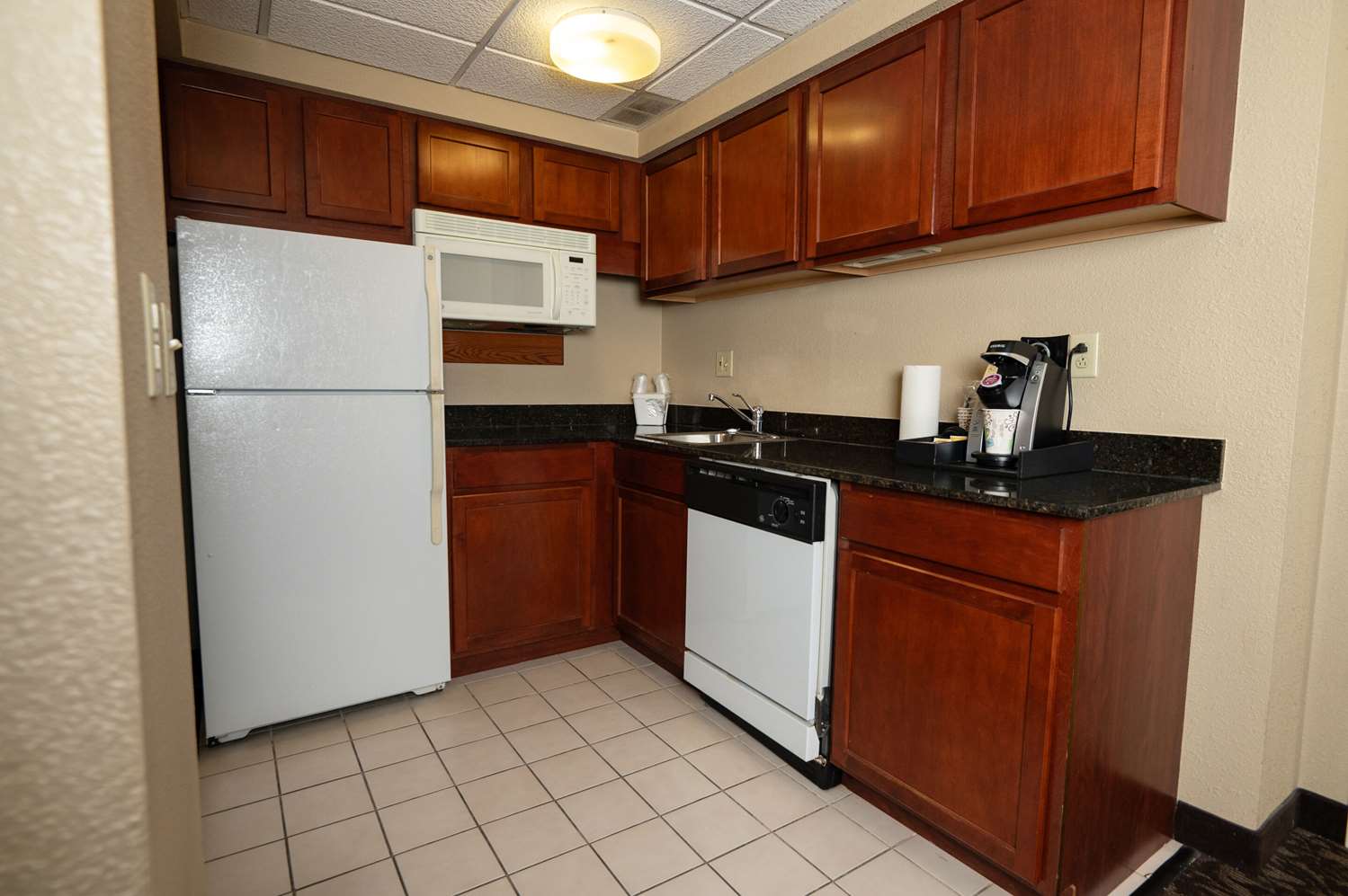 Quality Inn & Suites Downtown Mansfield, OH 5/21