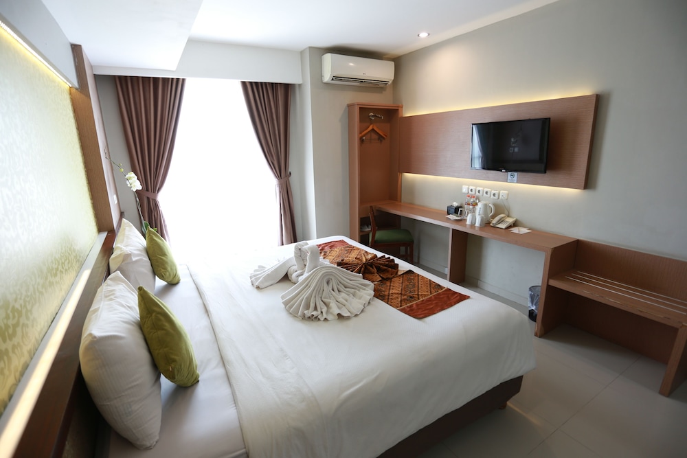 Loji Hotel Solo 22/64