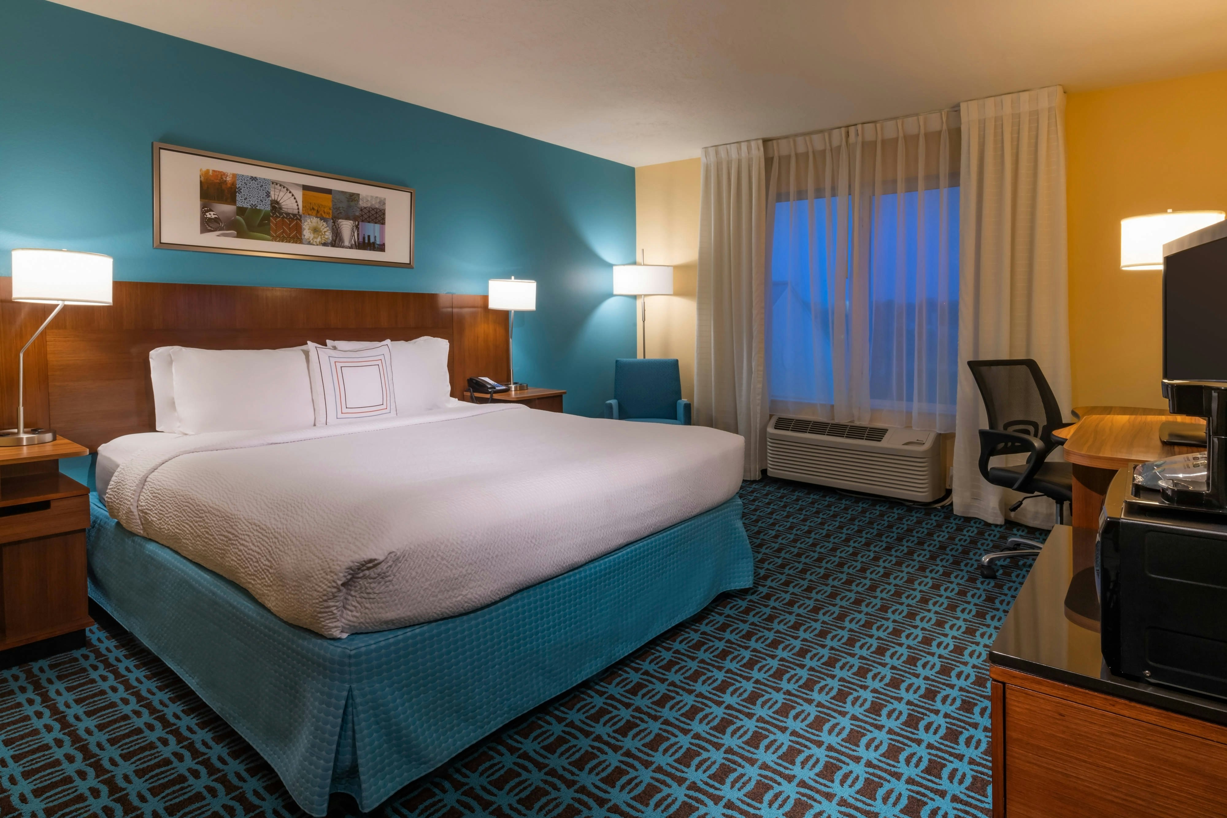 Room, King Bed