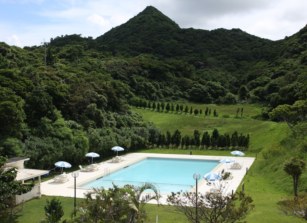 Motobu Green Park And Golf Course 31/36