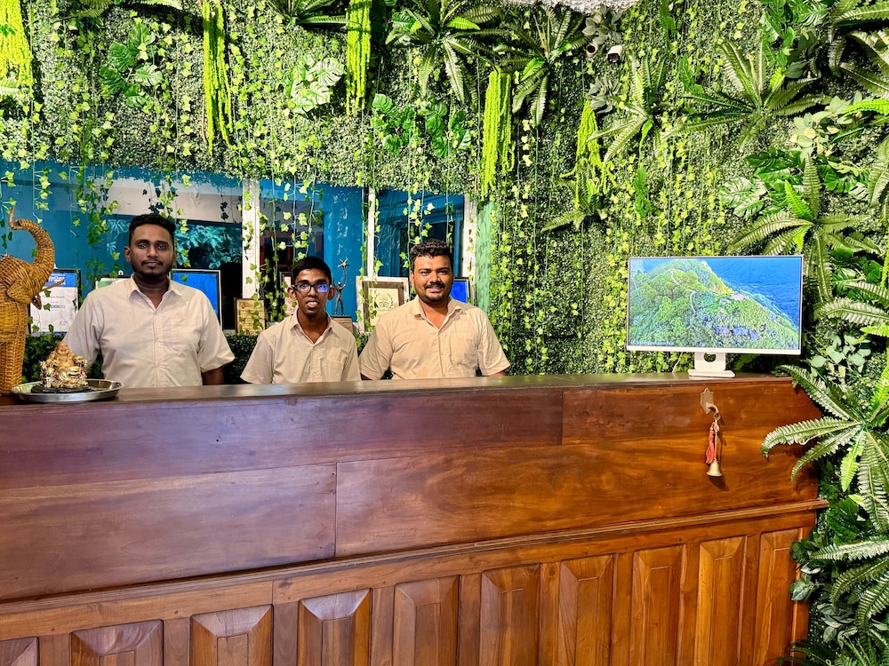 Sundaras Resort photo3
