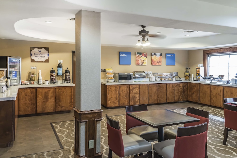 Comfort Inn Edinburg South Texas 30/46