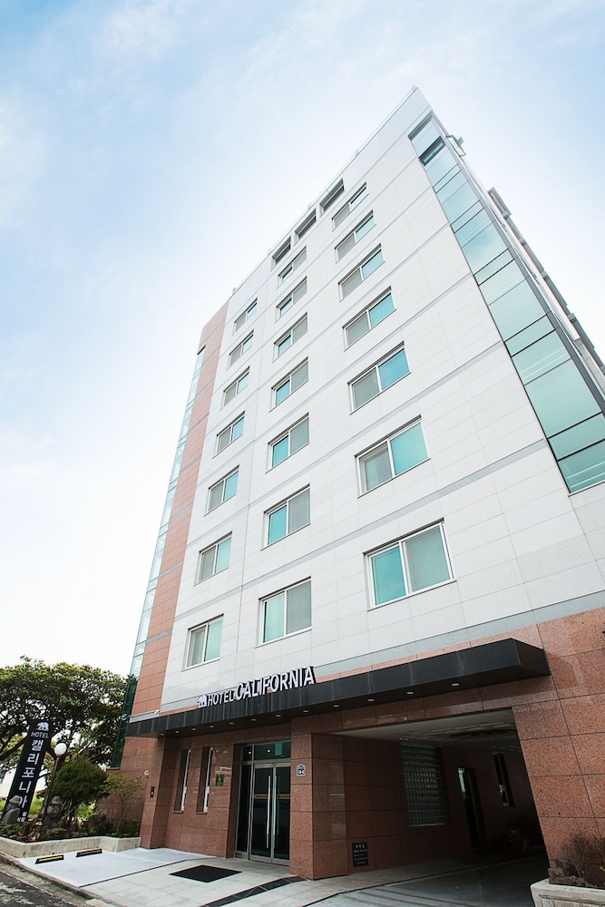 Hotel California Jeju 2/35