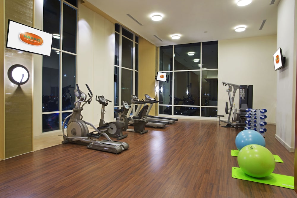 HARRIS Hotel & Conventions Bekasi 22/47