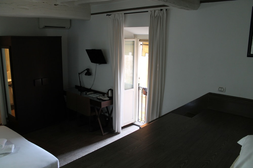 Relais Palazzo Taverna 31/67