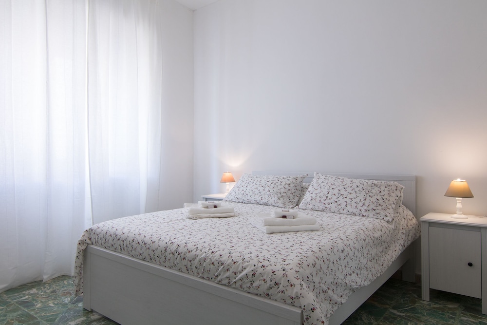 Maison Ortigia 10/50