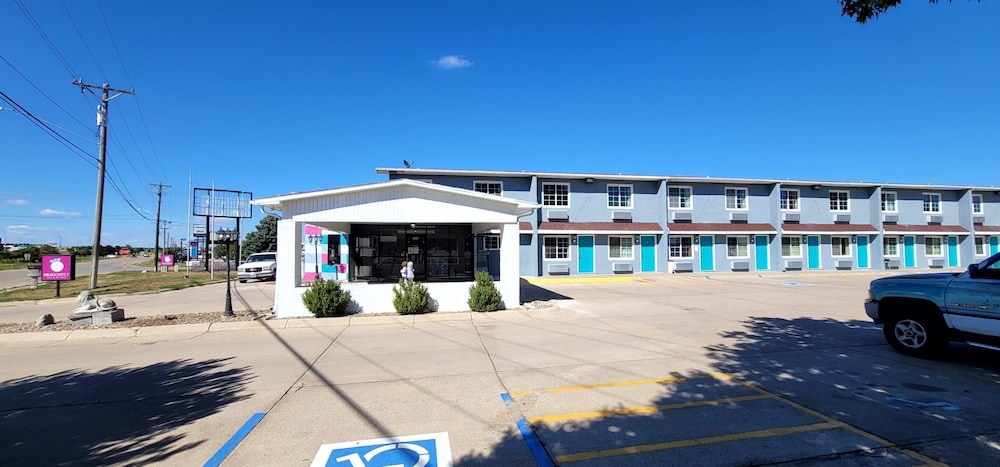 Dragonfly Inn & Suites - Hastings 5/60
