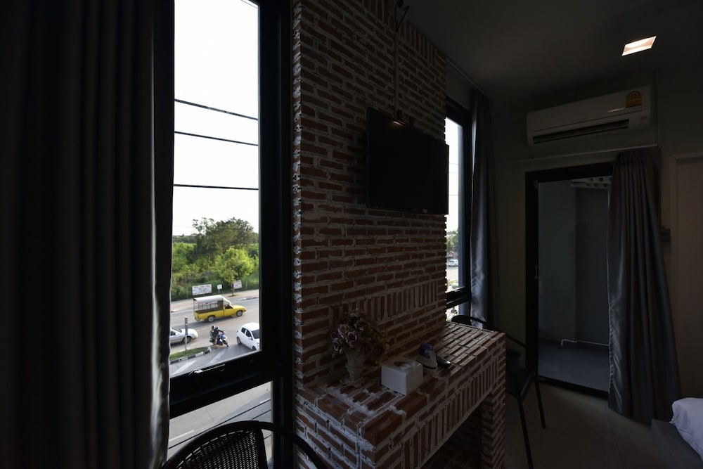 A.M.Place 25/32