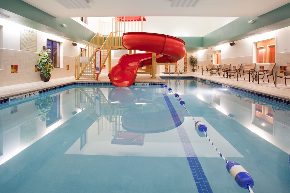 Holiday Inn Express Hotel Suites Loveland 5/56