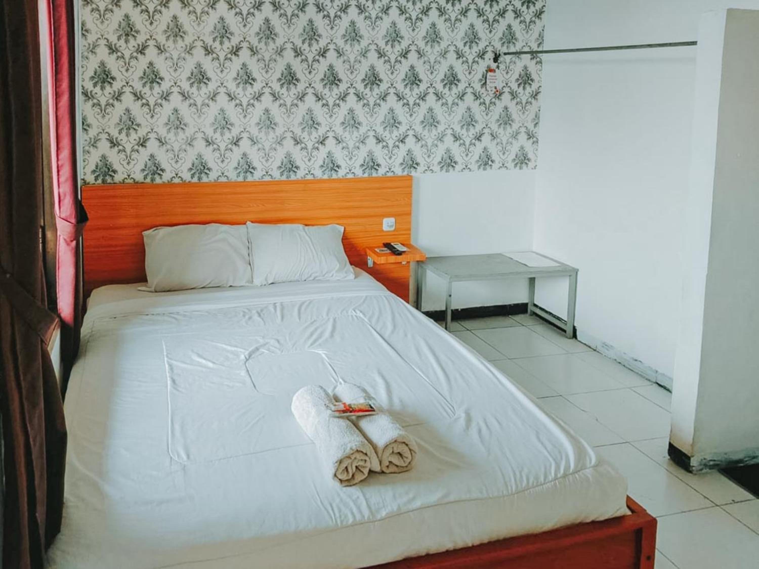 OYO 3895 D'Luck Homestay 9/37