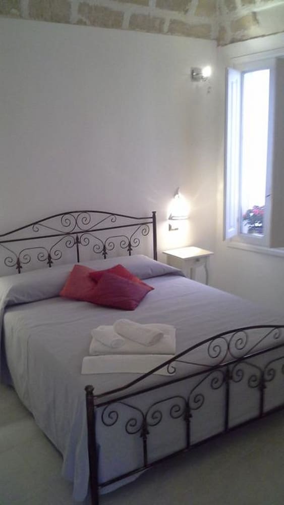 SUPERIOR, DOUBLE BED