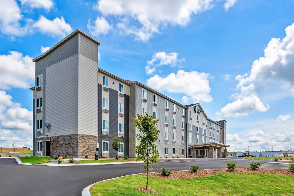 WoodSpring Suites Jackson Hub City 52/63