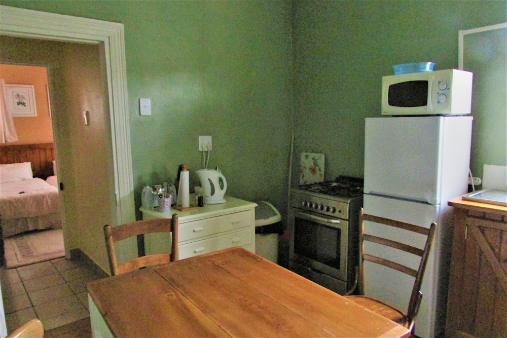 Absolute Leisure Cottages 23/41