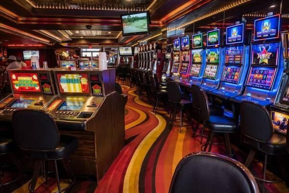 Skyline Hotel & Casino 20/29