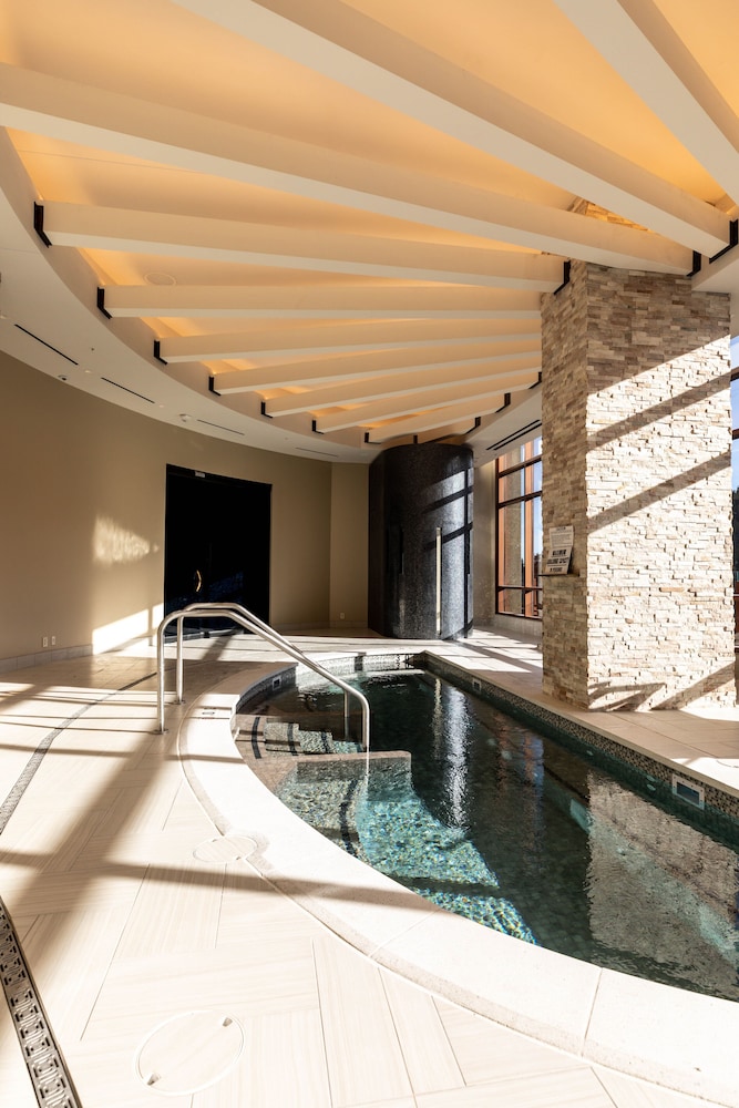Monarch Casino Resort Spa Black Hawk 65/73