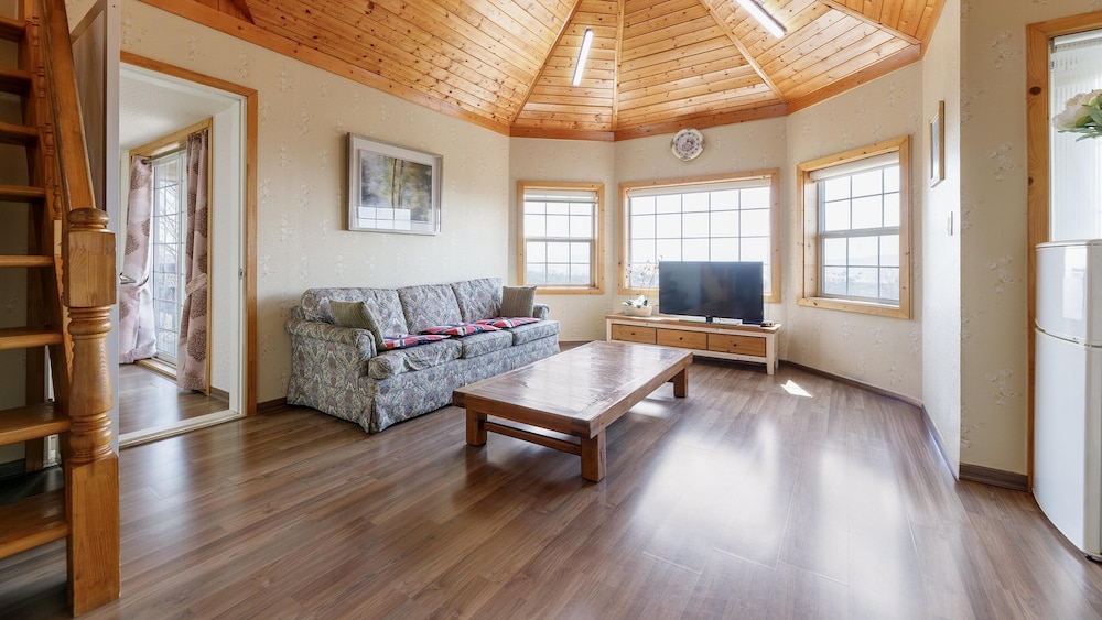 Ganghwa Western Beach Pension 34/50