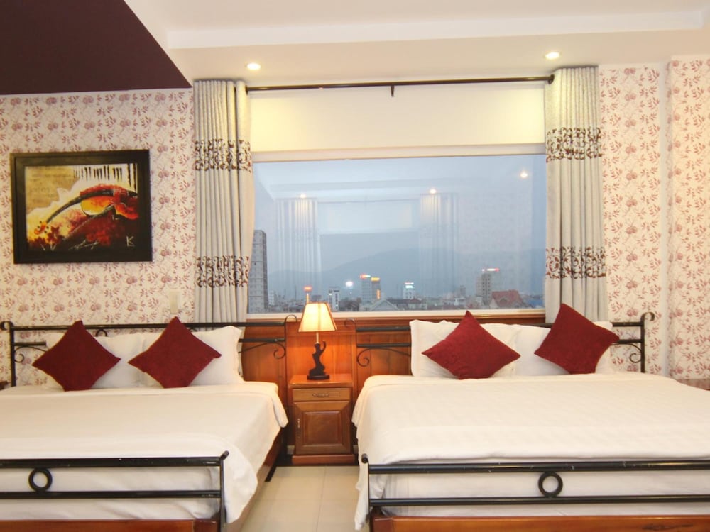 Omega Hotel 26/54
