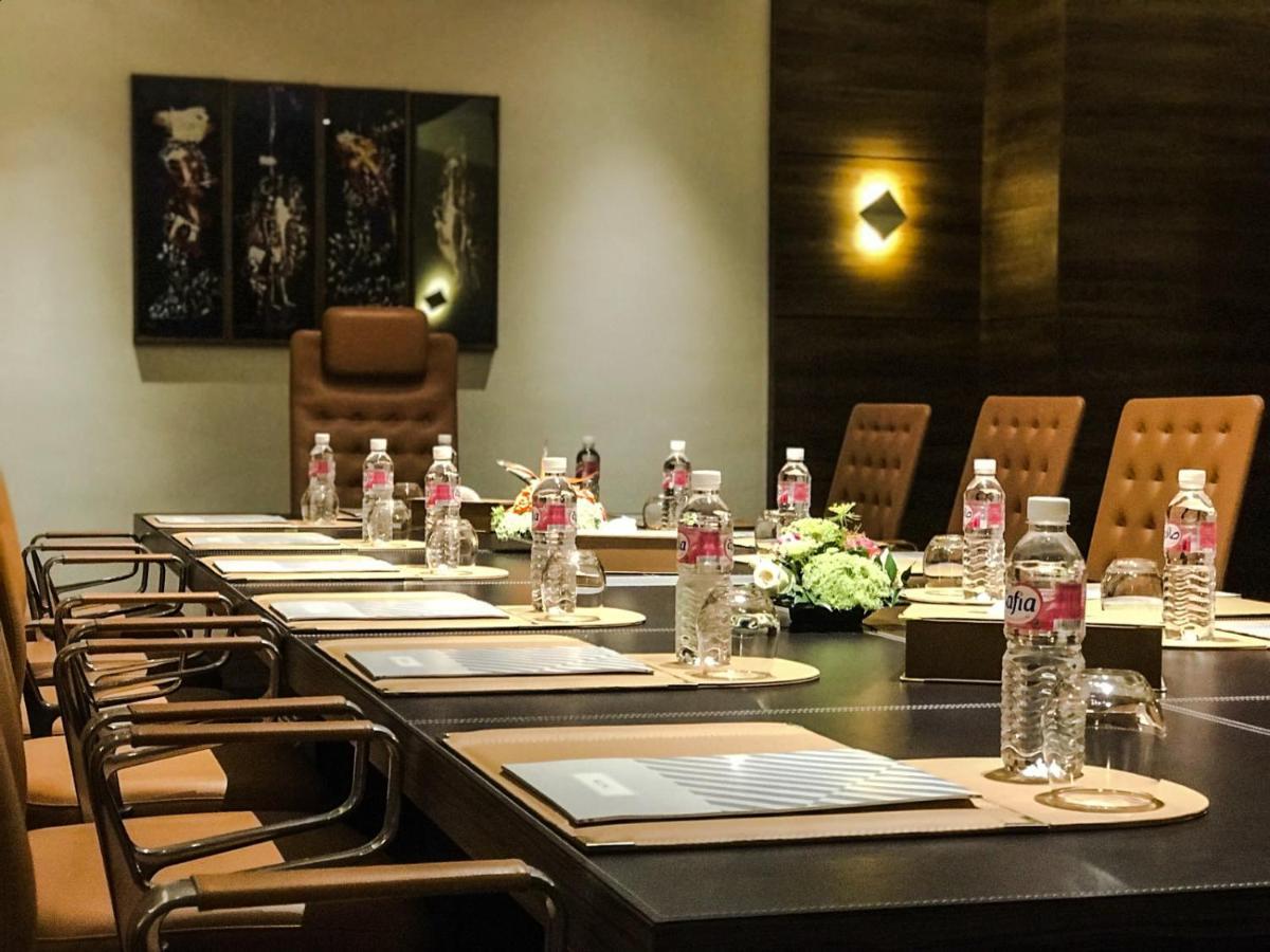 Radisson Blu Hotel & Convention Center, Tunis 26/30