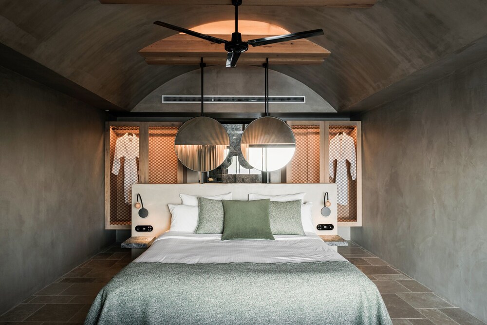 Acro Suites a Wellbeing Resort 7/50