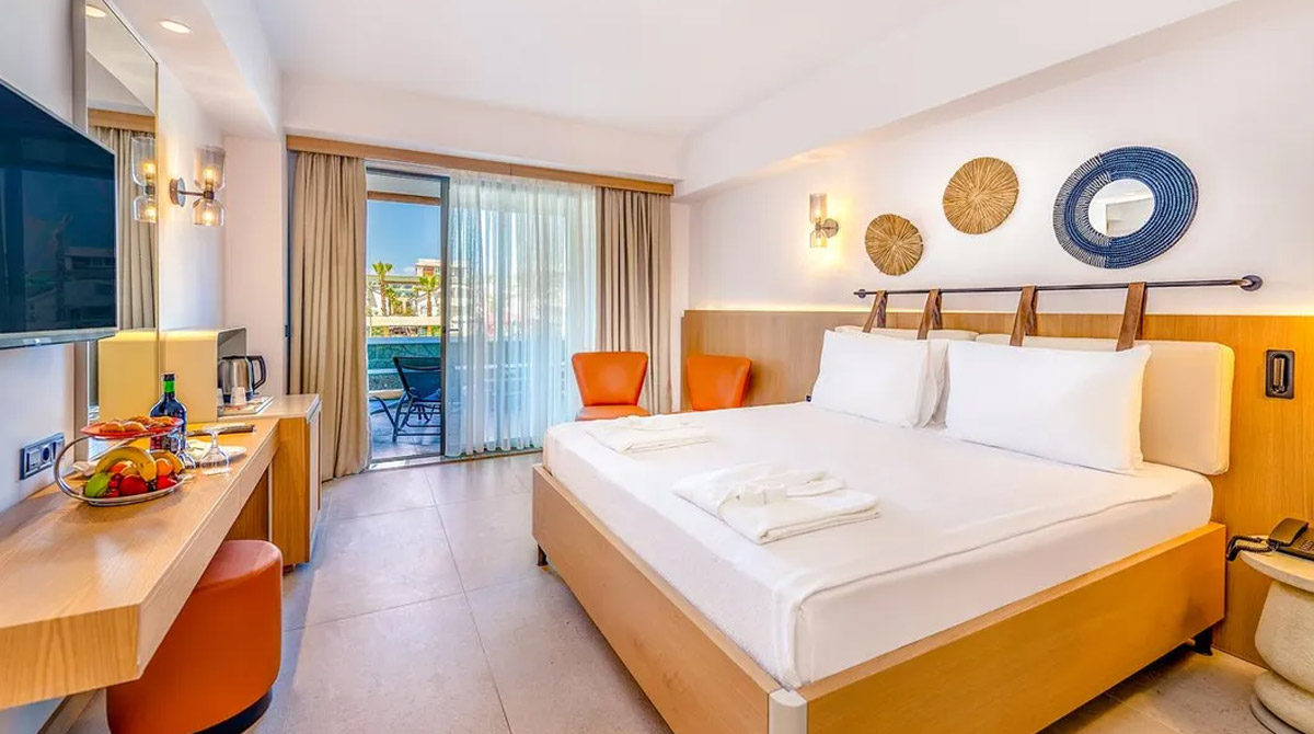 Elite, Swim Up, Double Bed, Adult Only
