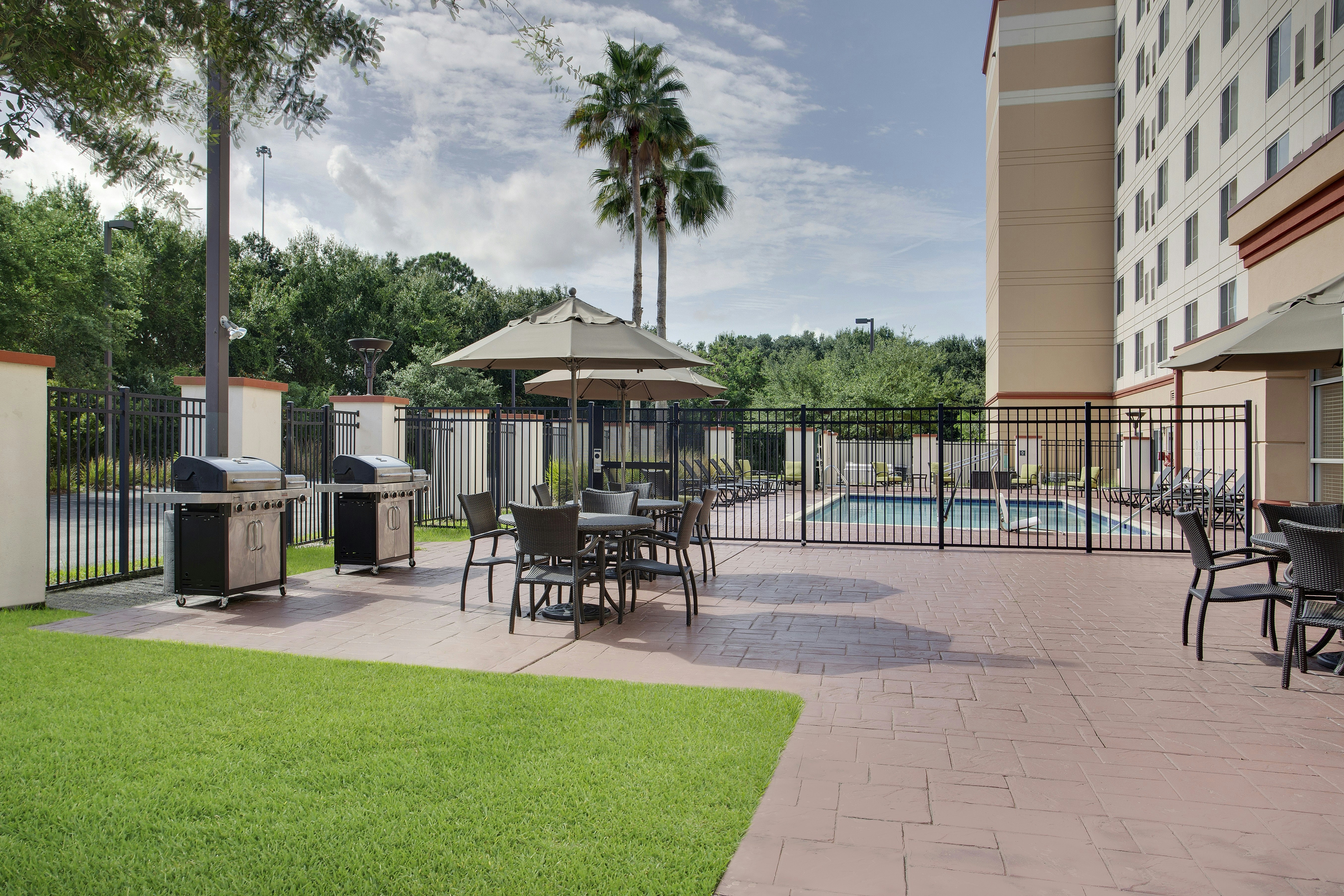 Homewood Suites By Hilton Tampa-Brandon 41/43
