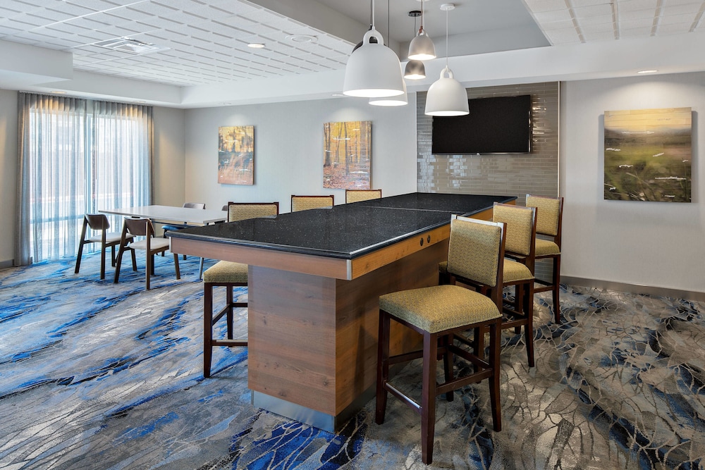 Fairfield Inn Suites Hobbs 32/44