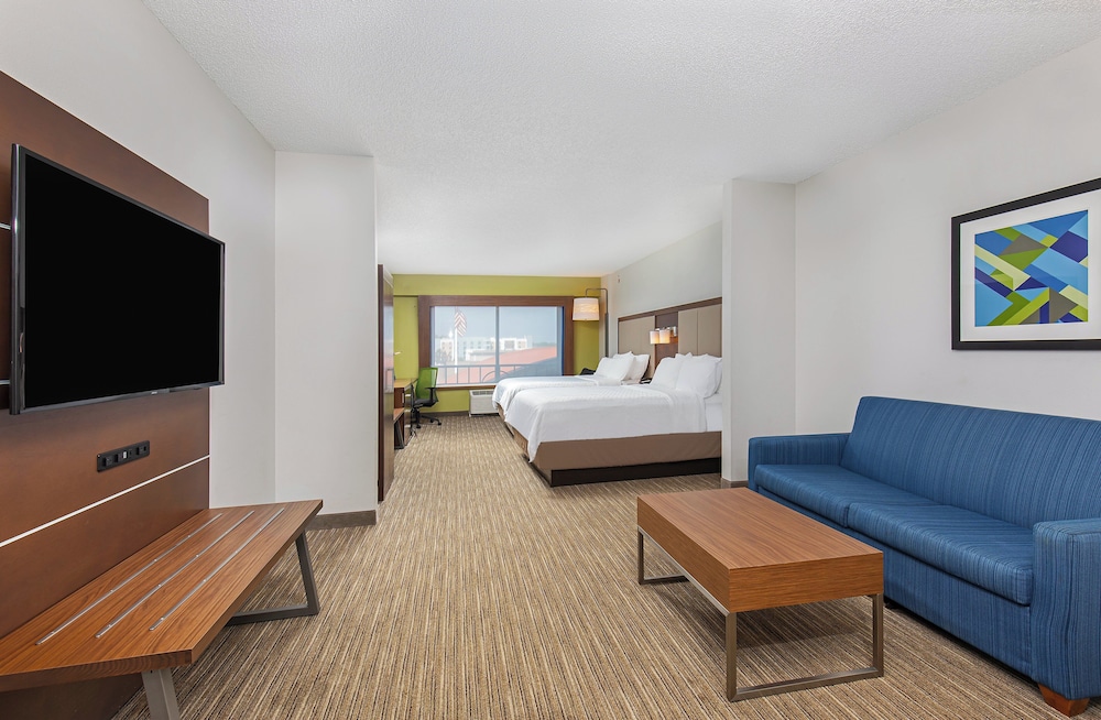 Holiday Inn Express Hotel and Suites Mt. Juliet-Nashville Area 45/70