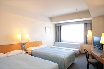 Yokohama Techno Tower Hotel Famiel 27/64