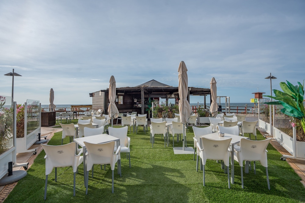 Gran Hotel Costa del Sol 47/65