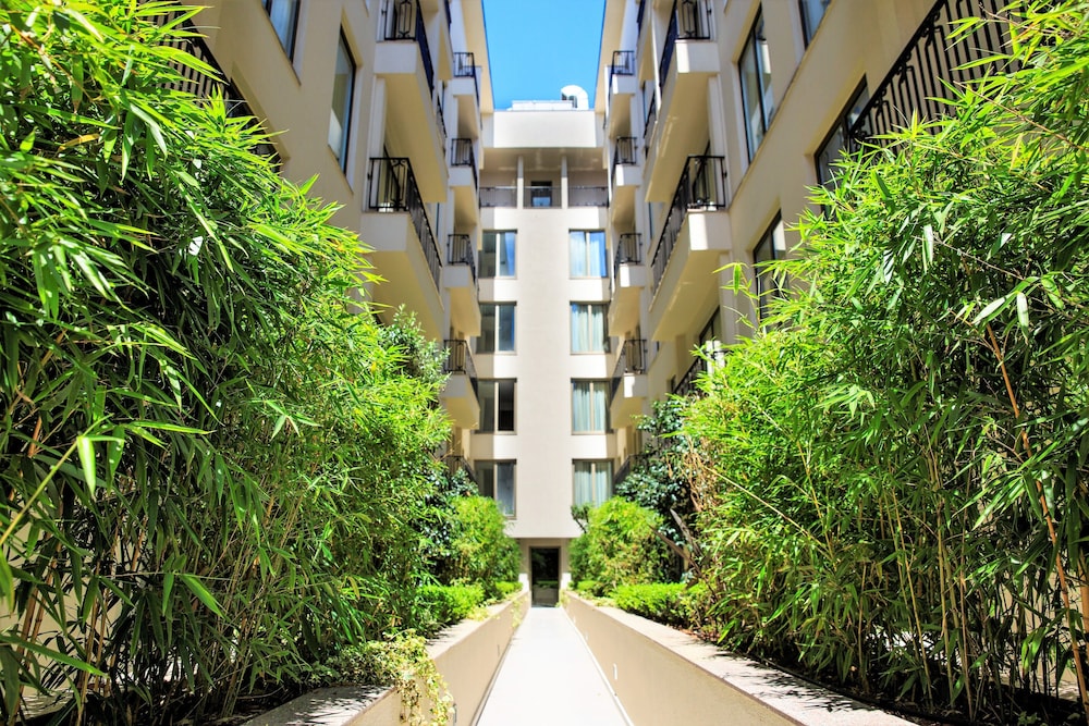 Grand Aras Hotel Suites Istanbul Sisli 60/61