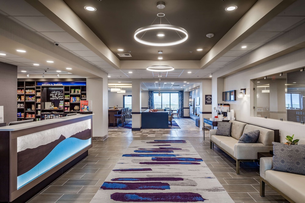 Hampton Inn Lewiston ID 11/42