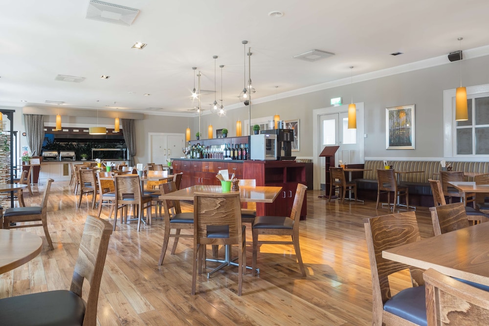 Park Inn by Radisson Shannon Airport 40/59