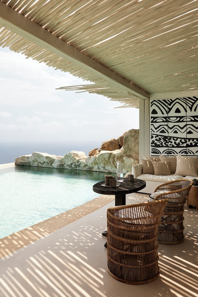 Myconian Panoptis Escape - Small Luxury Hotels of the World 27/50