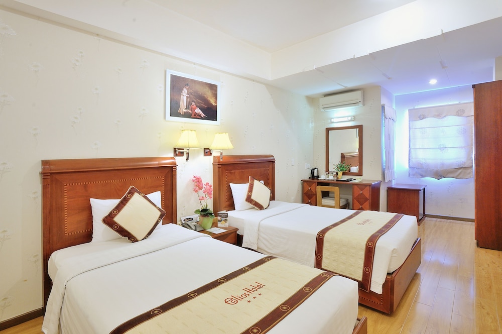 Elios Hotel 8/25