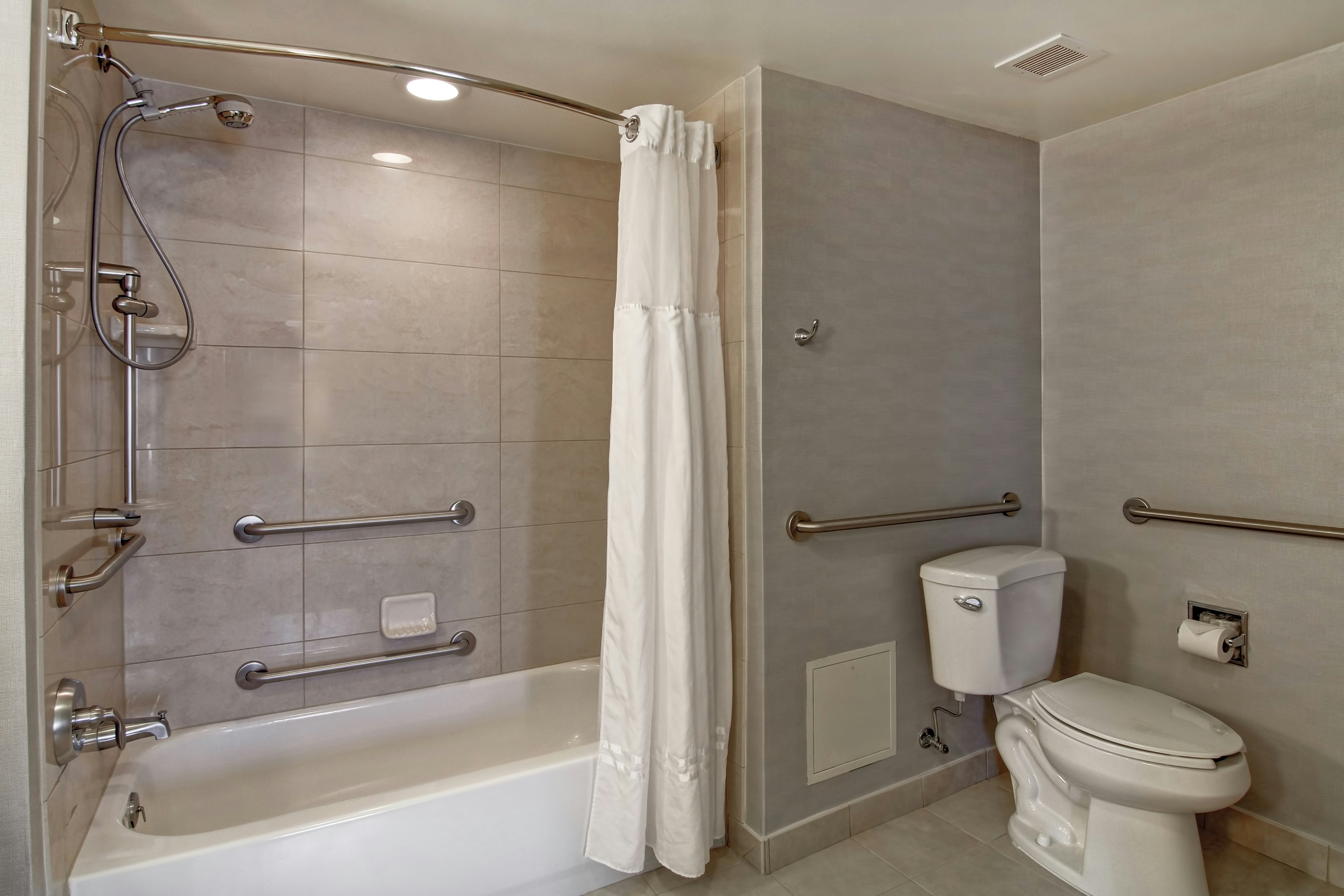 جناح بسرير كينج لذوي الإعاقة، Homewood Suites By Hilton Bentonville-Rogers 3/3